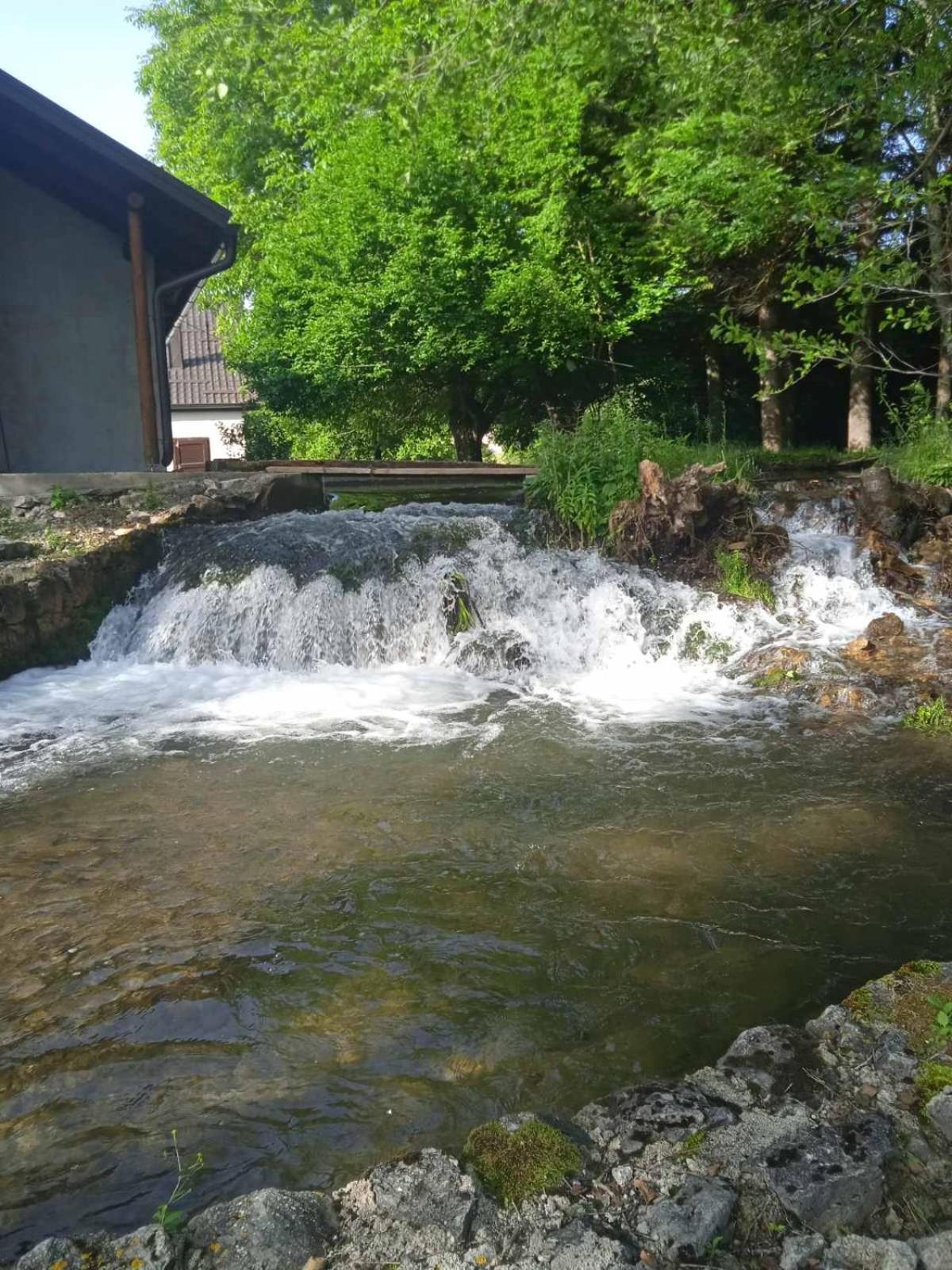 Hotel Stari Mlin Korenica Exterior foto